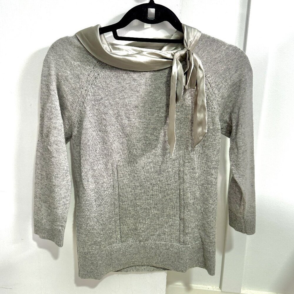 Beautiful Cashmere 3/4 Length Sleeve Gray Milly Sweater with Satin Bow
